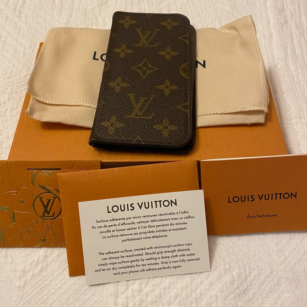 Louis Vuitton IPhone X Monogram Folio phone case